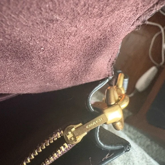 Coach Tabby Shoulder Bag 26 - Picture 6 of 7